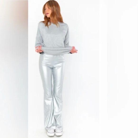 Show Me Your Mumu Silver Nashville Pull On Flares Faux Leather Size Medium - Picture 2 of 13